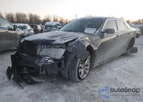 2016 Chrysler 300 Anniversary Edition из США, поврежденный, VIN 2C3CCARG3GH344281